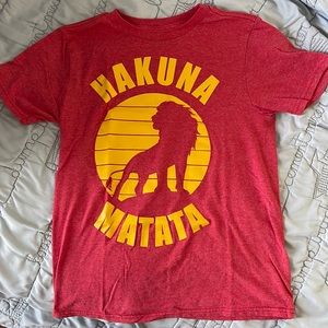 Boy’s Disney Hakuna Matata Shirt Size M